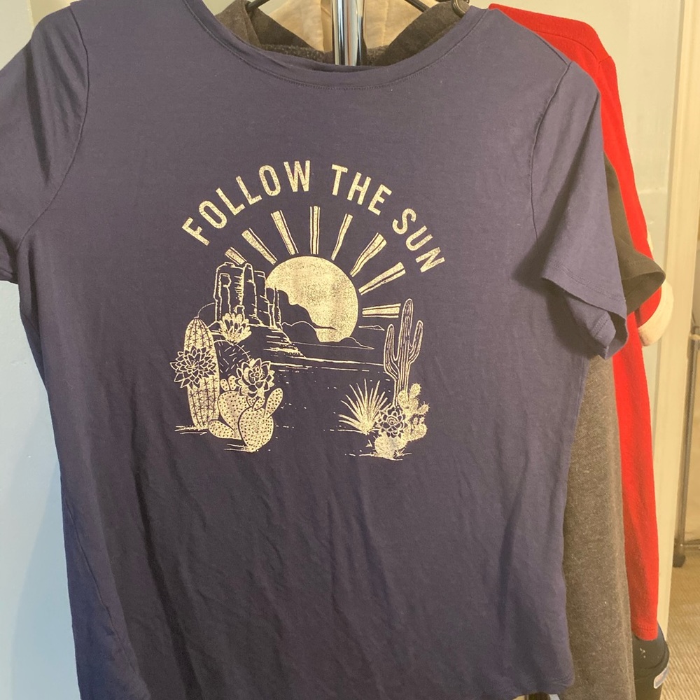 Old navy shirt